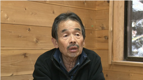 直击富士山登山者:坚称“后果自负”,解释封山期执意进山原因“ 直击富士山登山者:坚称“后果自负”,解释封山期执意进山原因“