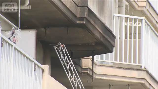 前桥市一栋四层公寓楼发生火灾,造成两人受伤。 前桥市一栋四层公寓楼发生火灾,造成两人受伤。