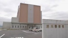 涩川市政府工作男子煤油纵火被当场逮捕