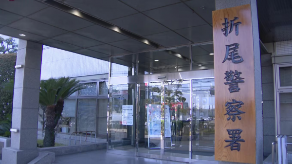 “我还以为是黑社会来了!”芦屋67岁男子见警察登门竟一脚油门 “我还以为是黑社会来了!”芦屋67岁男子见警察登门竟一脚油门