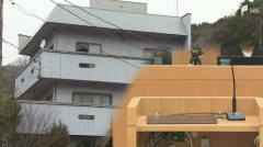 街头擦肩而过竟突然出手！79岁无业男偷袭抓捏两名路人肩部，防